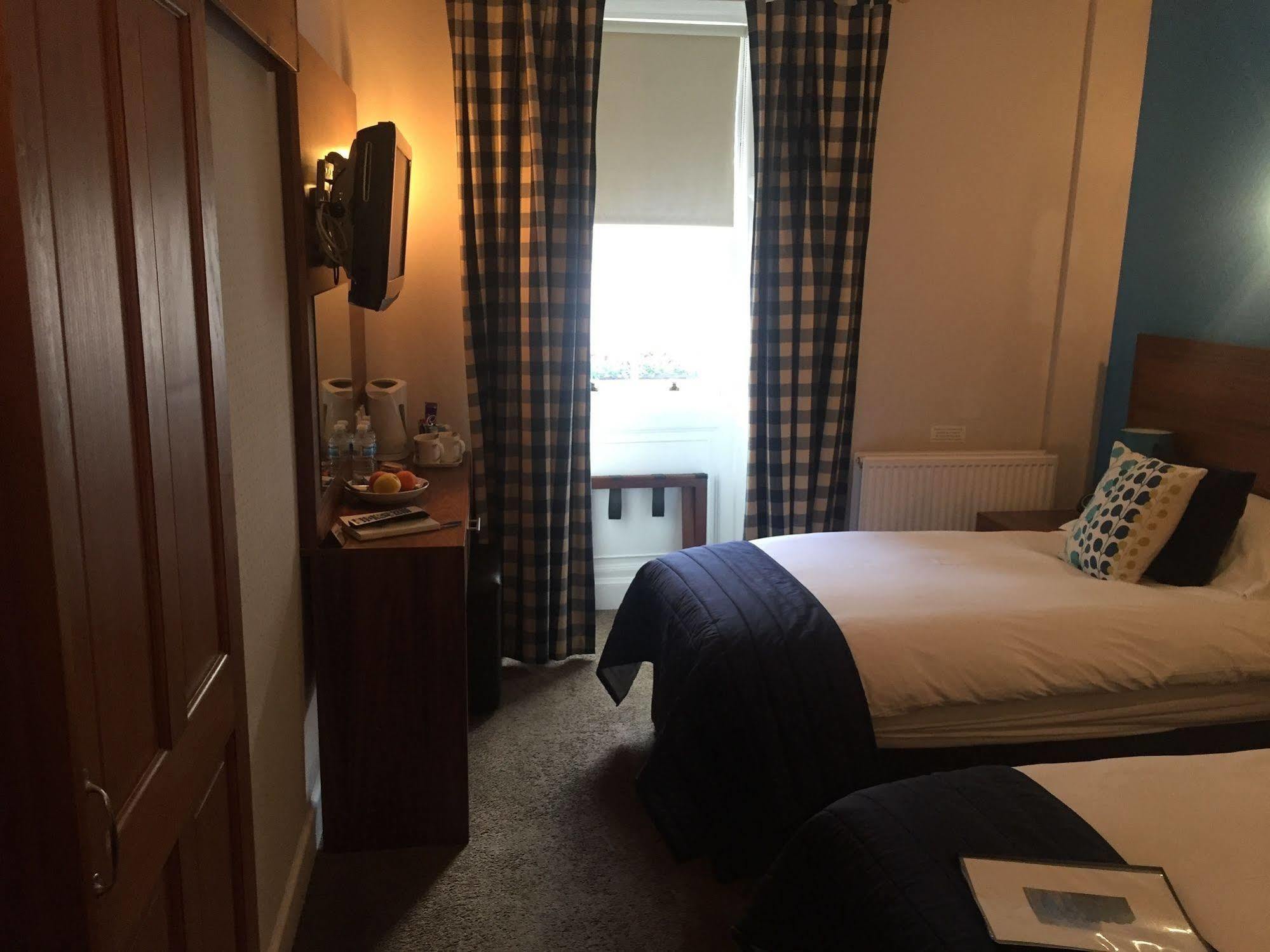 Berwick Upon Tweed Queens Head Hotel מראה חיצוני תמונה